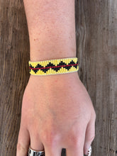 Load image into Gallery viewer, Beaded Bracelet
