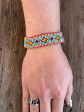 Load image into Gallery viewer, Beaded Bracelet

