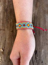 Load image into Gallery viewer, Beaded Bracelet
