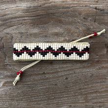 Load image into Gallery viewer, Beaded Bracelet
