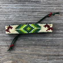 Load image into Gallery viewer, Beaded Bracelet
