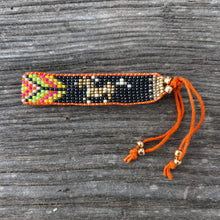 Load image into Gallery viewer, Beaded Bracelet
