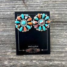 Load image into Gallery viewer, Orange Spiny with Turquoise
