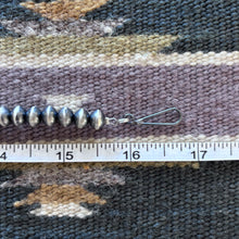 Load image into Gallery viewer, 16&quot; 7mm Navajo Pearl Necklace
