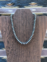 Load image into Gallery viewer, 16&quot; 7mm Navajo Pearl Necklace

